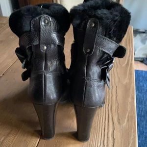 Stuart Weitzman luxurious shearling leather boots